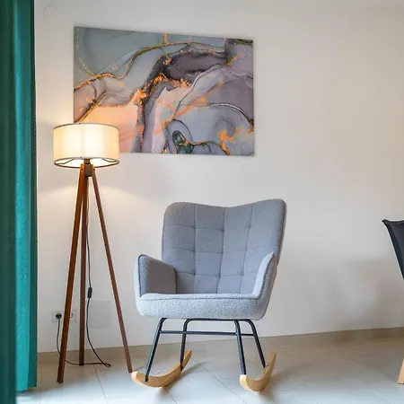 Nexstay *